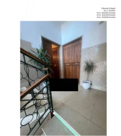 Immobile in asta di 196 m² con più di 5 locali in vendita a Napoli - Foto 13