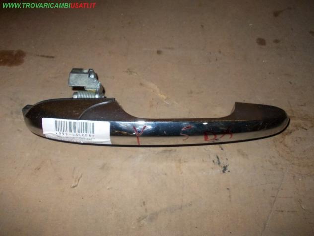 MANIGLIA PORTA ANT.D. CROMATA LANCIA YPSILON (846-TK) LANCIA - YPSILON - 01-06-2011 - 01-01-2015