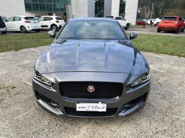Jaguar XE 2.0 D 180 CV aut. R-Sport CATENA RUMOROSA - Foto 2