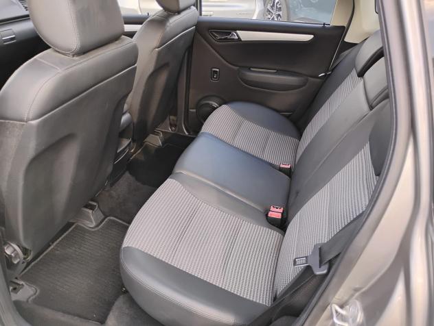 Mercedes-Benz Classe A A 180 cdi Avantgarde FL - Foto 6