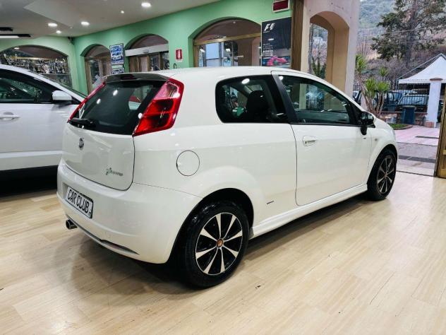 Fiat Punto 1.4 T-Jet 16V 3p. Kit Abarth 160cv Navi Touch - Foto 4