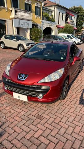 Peugeot 207 1.6 VTi 120CV CC Fine