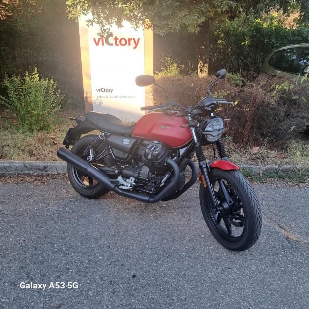 Moto Guzzi V7 STONE - Foto 5