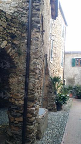 Villanova d'Albenga, Borgata Bossoleto, rustico con terreno. - Foto 8