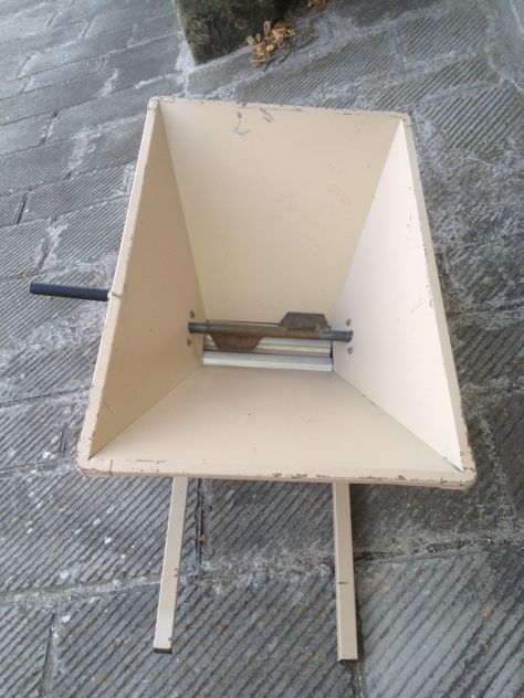 Pigiatrice manuale per estrarre mosto - Foto 2