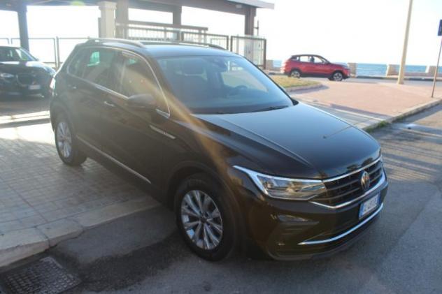 VOLKSWAGEN Tiguan 2.0 TDI SCR Life rif. 24009630 - Foto 2