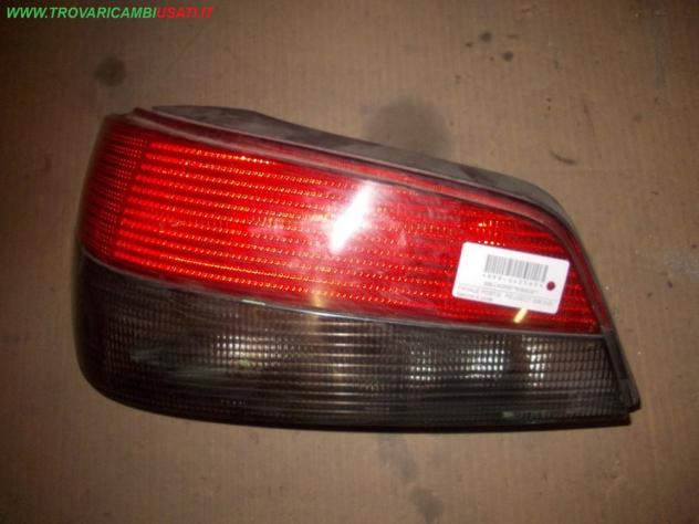 FANALE POST.S. PEUGEOT 306 (N3) Berlina 4 porte  Parti elettriche  Fanaleria  Fanali  Fanale post. sx. PEUGEOT - 306 Berlina 4 porte - 01-10-1994 - 01