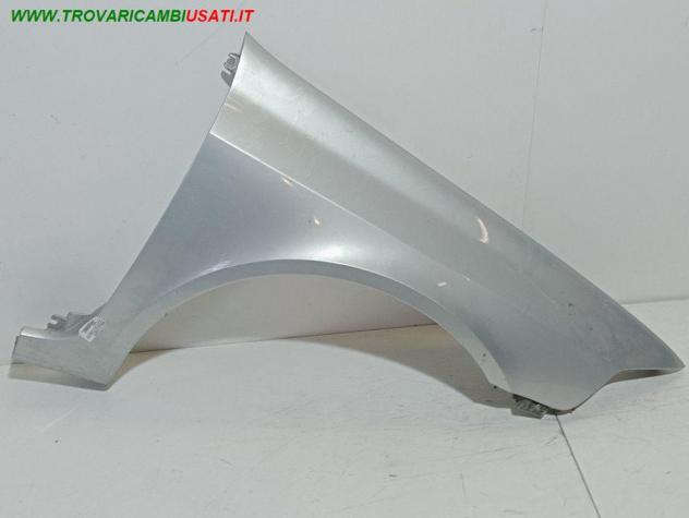 PARAFANGO ANT. DX ARGENTO MET. 999-U1310977 Carrozzeria  Lamierati esterni  Fiancate  Parafango ant. RENAULT - LAGUNA - 01-06-1998 - 01-02-2001