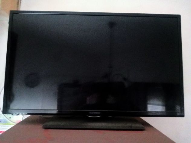 TV 32