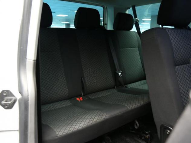 VOLKSWAGEN Caravelle 2.0 TDI 110CV PC Trendline - 9 POSTI rif. 23632511 - Foto 10