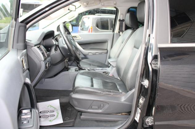 Ford Ranger Ranger 3.2 tdci double cab Limited Black Edition Pack 200cv auto - Foto 9