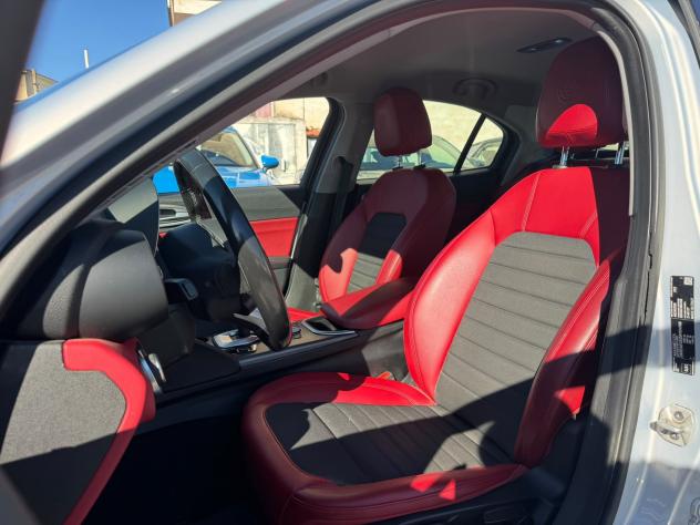 Alfa Romeo Giulia 2.2 TD 190 CV Sprint AT8 - Foto 6