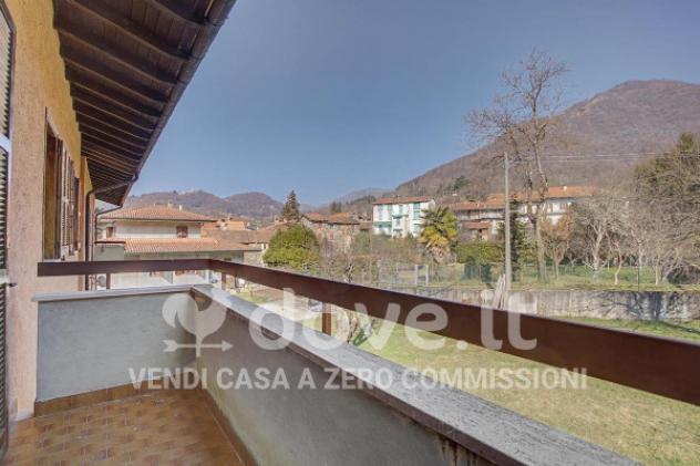 Appartamento di 97 m² con 3 locali e box auto in vendita a Dumenza - Foto 10