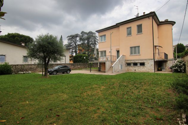 Thiene, dove lo specchio rivela la villa più bella - Foto 19