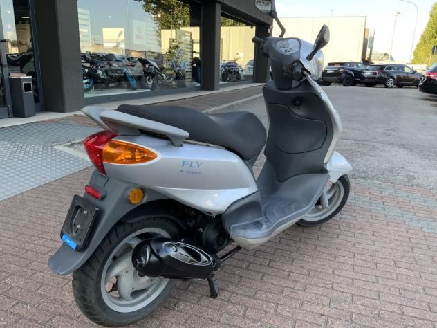 Piaggio Fly 50 scooter 50 4T - Foto 6