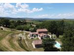 Rustico / Casale di 450 m² con più di 5 locali in vendita a Pienza