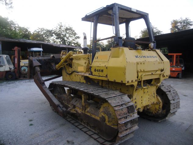 Ruspa cingolata KOMATSU D65 E7 - Foto 4
