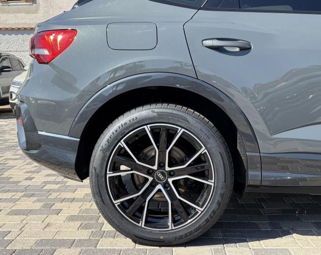 Audi Q3 SPB Business 2.0 TDI 150CV S-Tronic 35 Tetto - Foto 8