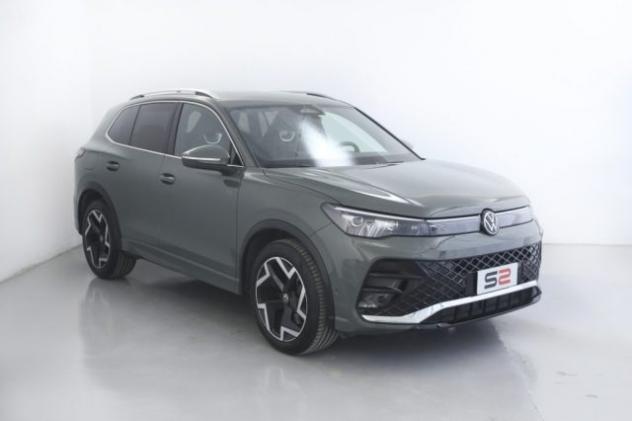 VOLKSWAGEN Tiguan 2.0 TDI 150 CV DSG R-Line IQ.light LED performance rif. 22640312 - Foto 3