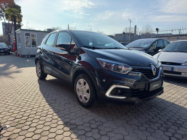Renault Captur ADATTA A NEOPATENTATI 0.9 TCE GPL - Foto 3
