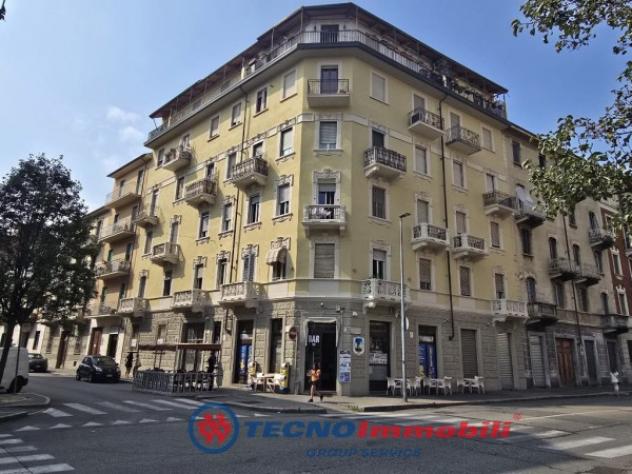 Immobile di 80 m² con 2 locali in vendita a Torino