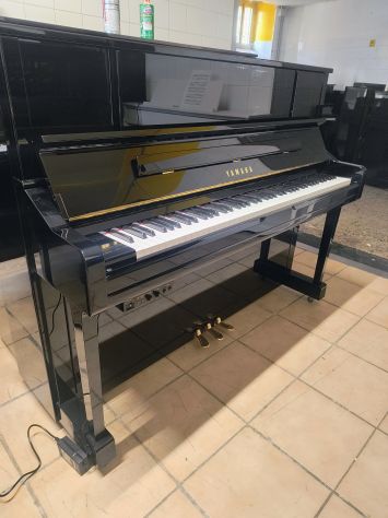 Pianoforte Yamaha YU1 silent originale SG con trasporto e panca inclusi