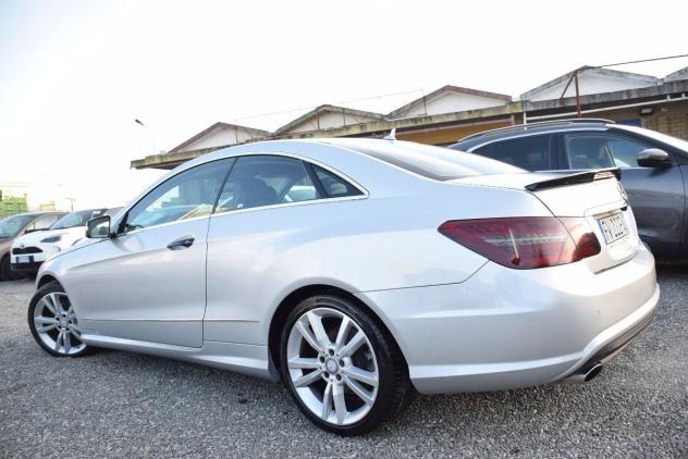 MERCEDES Classe E COUPE 220CDI 170CV AUTOMATICA FULL OPTIONAL - NAVI ANDROID APP CARPLAY - SENSORI - CAM - LED - BIXENO - PELLE - Foto 2