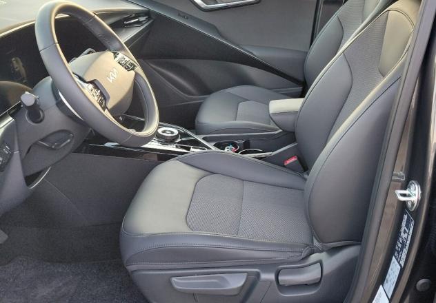 Kia Niro Tri-Fuel 1.6 GDi DCT HEV GPL Style - Foto 10