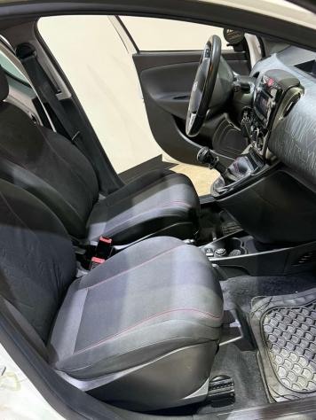 Lancia Ypsilon 1.2 69 CV london Paris - Foto 4