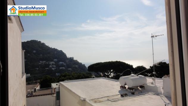 Studio Musco vende a Capri, via Dalmazio Birago, interessante appartamento, al secondo ed ultimo piano. L' appartamento è di circa 100mq coperti e ci - Foto 16