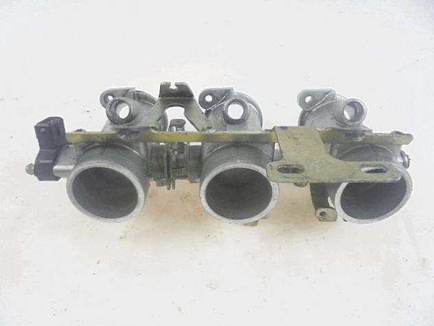 CORPO FARFALLATO TRIUMPH SPRINT 955 RS 1999 - 2003 T1240699 THROTTLE BODY - Foto 2