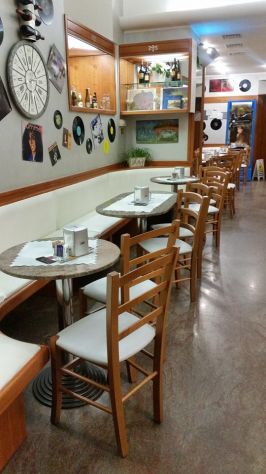 Set Reggio Emilia Sedie Tavoli Per Arredamento Bar Ristorante Pizzeria - Foto 6