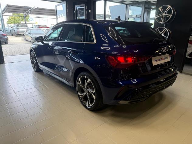 AUDI A3 4ª serie A3 SPB TFSI e 150 kW S tronic S line edition - Foto 5