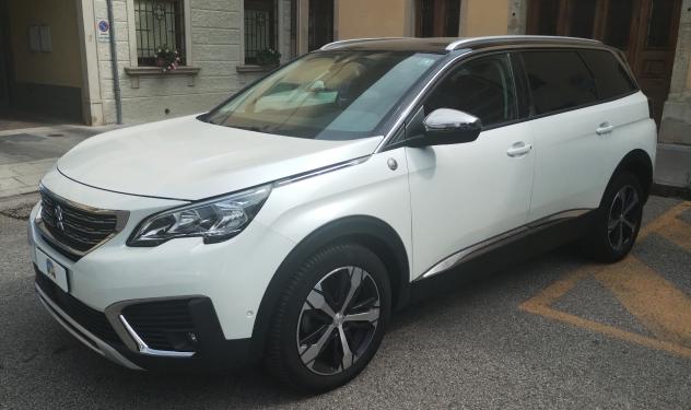 Peugeot 5008 BlueHDi 120 CV CROSSWAY AUT.