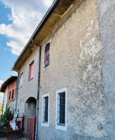 Immobile in asta di 83 m², box auto in vendita a Vergiate - Foto 2