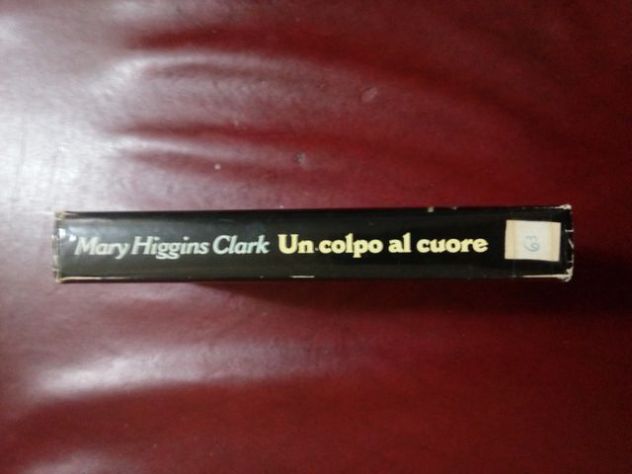 Libro: Un colpo al cuore - Mary Higgins Clark - Foto 3