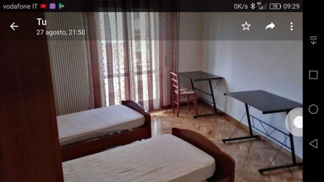 Affittassi posto letto a studentessa