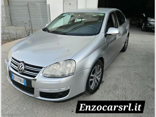 VOLKSWAGEN Jetta 2.0 16V TDI Sportline 134000KM