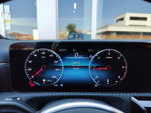 Mercedes-Benz CLA 180d SB Bus.Extra Pelle/Tessuto Tetto Display10,25 - Foto 8