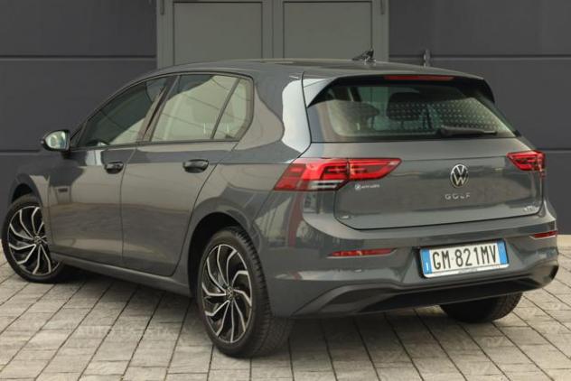 VOLKSWAGEN Golf 1.0 eTSI EVO DSG Life rif. 23749832 - Foto 3