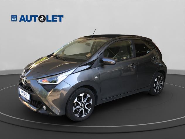 Toyota Aygo Connect 1.0 VVT-i 72 CV 5 porte x-wave