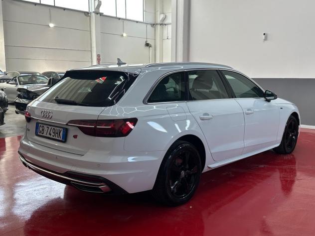 Audi A4 Avant 35 TDI/163 CV S tronic line edition - Foto 2