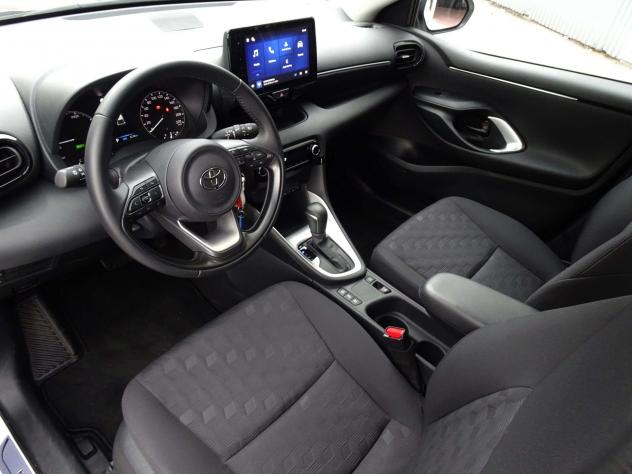 Toyota Yaris 4ª serie 1.5 Hybrid 5 porte Active - Foto 6
