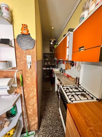 CENTRO STORICO VENDESI APPARTAMENTO INDIPENDENTE AMPIA METRATURA - Foto 2