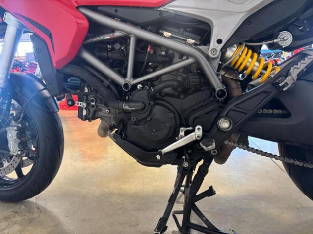 DUCATI Hyperstrada 821 RED rif. 23821805 - Foto 8