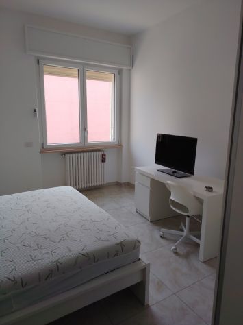 Stanze singole in appartamento ristrutturato 425eu - Foto 4