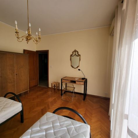 Un posto letto in condivisa con balcone per sole studentesse- B. Roma - Foto 2