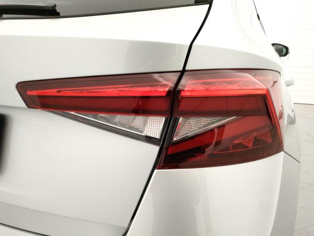 Škoda Fabia 1.0 MPI Evo 59KW 130 EDITION - Foto 7