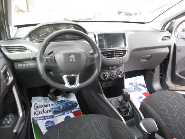 Peugeot 2008 1.6 e-HDi 92 CV FULL OPTIONAL!! 2014 - Foto 7