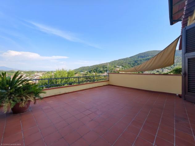 Porzione di casa in vendita a Ameglia